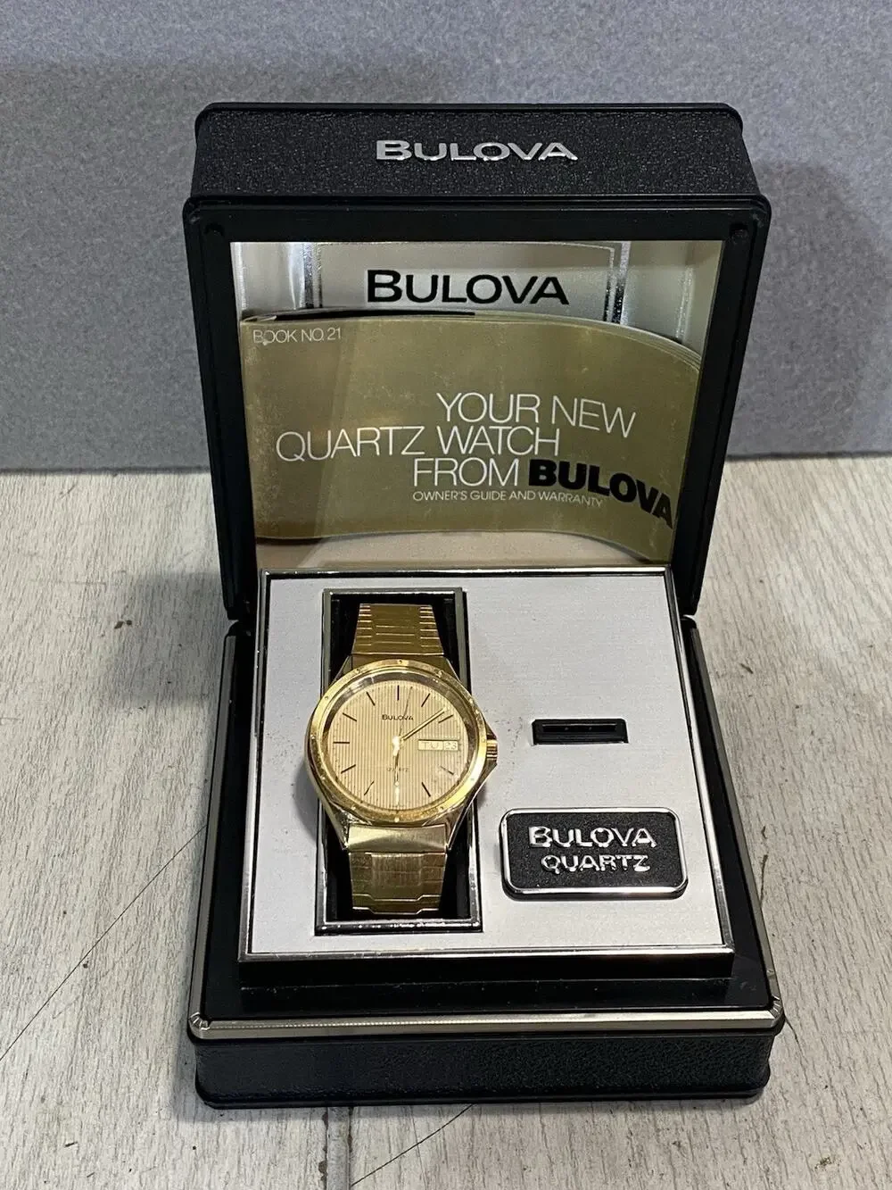 Bulova Men's Vintage Gold Tone Quarts Watch